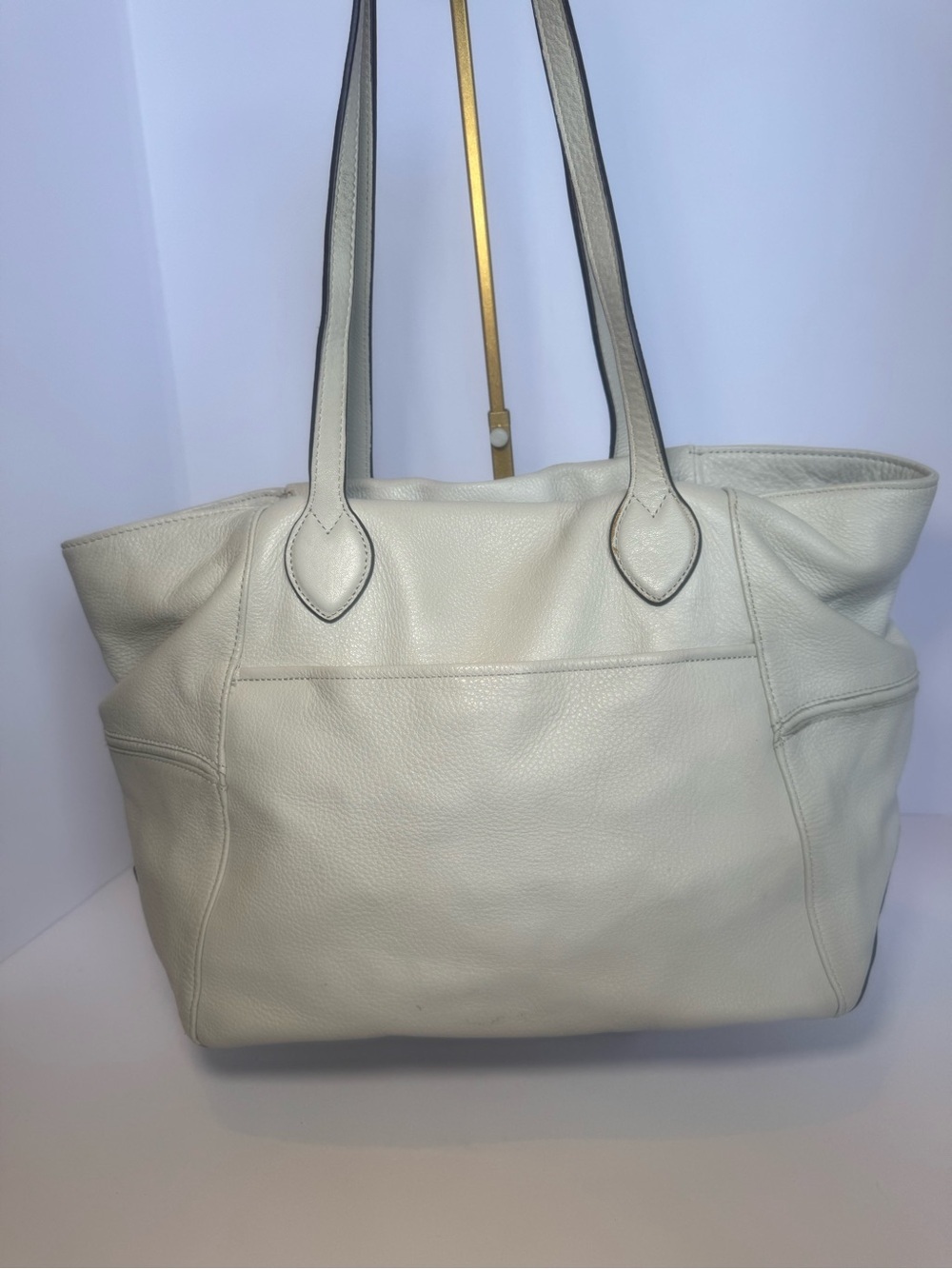 GORGEOUS  AIMEE  KESTENBERG Chelsea Leather Tote.